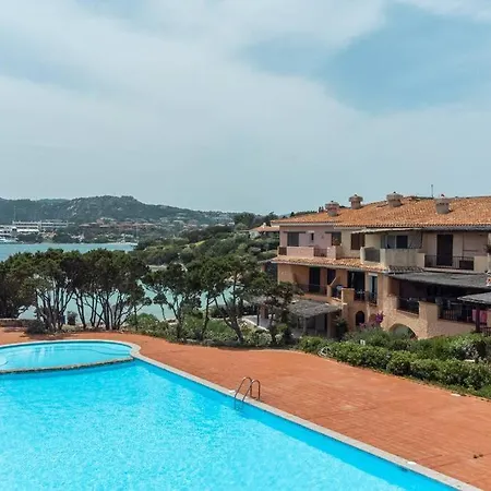 Terrace On Swimming Pool & Private